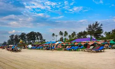 Mandrem Beach, Extreme North Goa